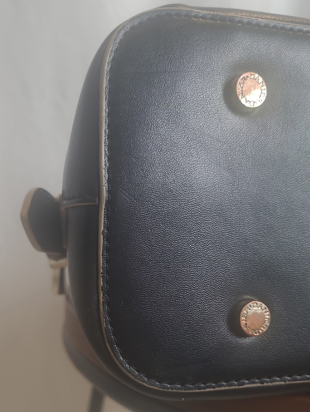 Danier Black Leather Dome Satchel Bag with Contrast Trim - Picture 7 of 9